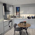 Apartment Stylish Harbourside